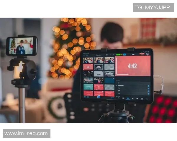 头部主播高额合约引发平台独占争夺战背后的商业博弈与未来趋势